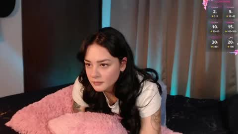 Snapshot of missmariana_ chatting on April 16, 12:11 am missmariana_ online show from April 16, 12:11 am