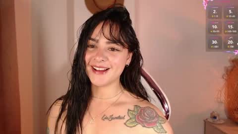Snapshot of missmariana_ chatting on April 25, 11:35 pm missmariana_ online show from April 25, 11:35 pm