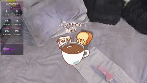 Snapshot of missmeegan_ chatting on December 28, 2:10 pm Alejandra online show from December 28, 2:10 pm