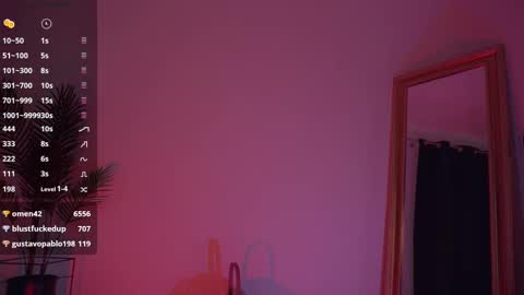 Snapshot of missmerciless chatting on February 11, 11:54 am LUXXANDRA online show from February 11, 11:54 am