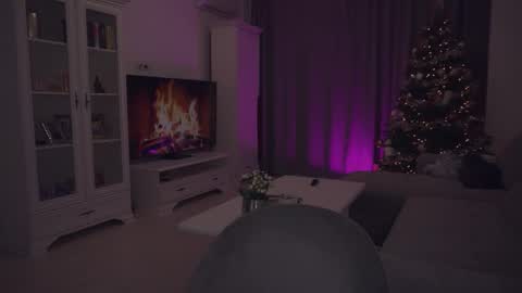 LUXXANDRA online show from January 10, 6:26 am