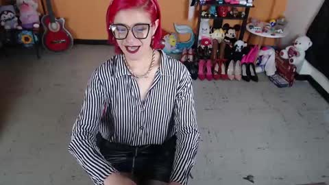 Miss Mia online show from January 27, 2:57 pm