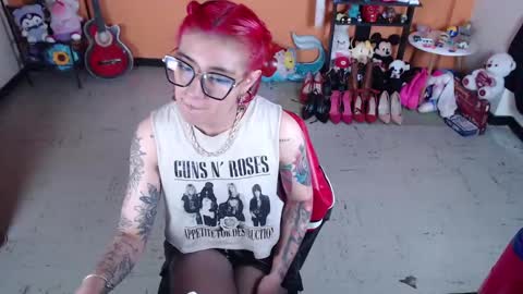 Miss Mia online show from January 30, 4:02 pm