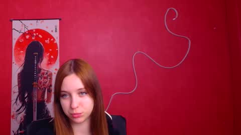 Mia online show from December 22, 10:18 pm