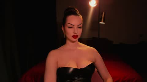  online show from May 2, 7:30 pm