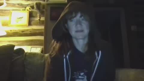 Snapshot of missmoonmagic13 chatting on September 25, 2:15 am Maxxx online show from September 25, 2:15 am