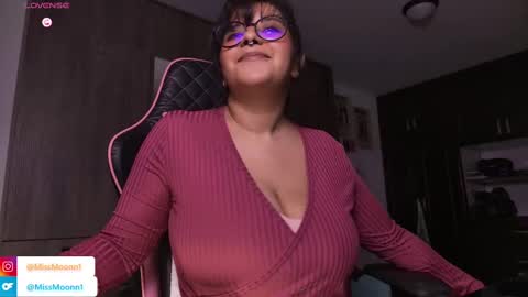 MissMoon online show from September 11, 2:00 am