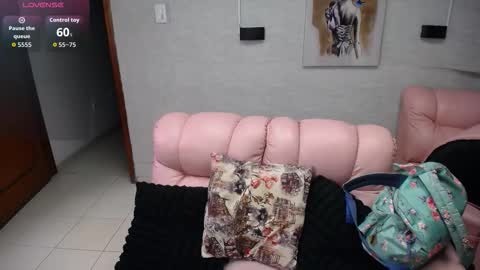 Penelope online show from October 23, 11:53 am