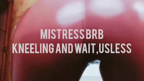 Snapshot of misspetitevenus chatting on February 1, 10:05 am Miss Venus online show from February 1, 10:05 am