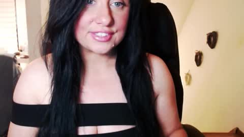 Missqueen1416 online show from October 5, 7:34 pm