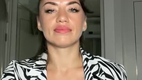 Snapshot of missroriann chatting on May 31, 4:58 pm missroriann online show from May 31, 4:58 pm