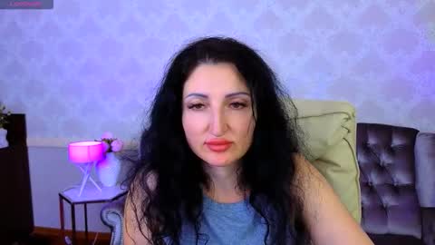 missrossi online show from September 14, 12:37 pm