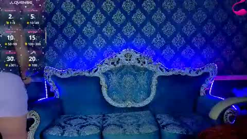 missrossi online show from June 20, 6:54 pm