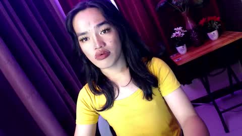 Snapshot of missrufaxxx chatting on April 27, 1:47 am Cielo online show from April 27, 1:47 am