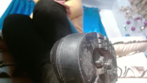 Snapshot of misssam28 chatting on December 20, 6:35 pm TELL ME MISS online show from December 20, 6:35 pm