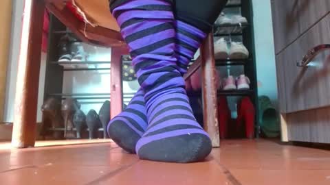 Snapshot of misssam28 chatting on January 10, 1:31 pm TELL ME MISS online show from January 10, 1:31 pm