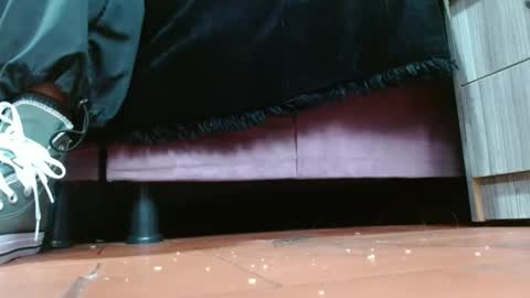 Snapshot of misssam28 chatting on March 5, 6:23 pm TELL ME MISS online show from March 5, 6:23 pm