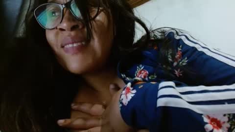 Snapshot of misssam28 chatting on September 29, 10:36 pm TELL ME MISS online show from September 29, 10:36 pm