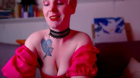 Snapshot of missseverina chatting on September 21, 3:24 pm Severina but you can call me Miss Goddess Pretty  online show from September 21, 3:24 pm