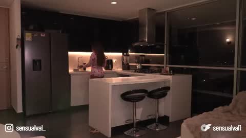 Snapshot of missvalery_1 chatting on July 9, 10:08 am OF online show from July 9, 10:08 am