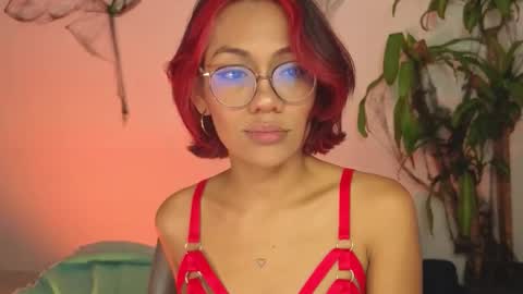 IG MISSVENUSS1 online show from October 22, 6:35 am