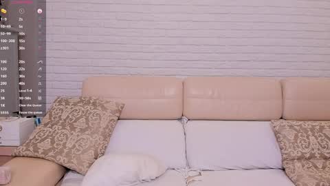Snapshot of missxcaprice chatting on May 31, 2:53 am missxcaprice online show from May 31, 2:53 am