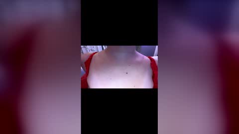 Snapshot of missy290798 chatting on February 19, 8:10 am missy290798 online show from February 19, 8:10 am