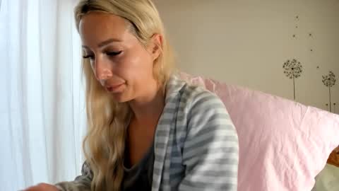 Missy matrix online show from December 3, 8:23 am