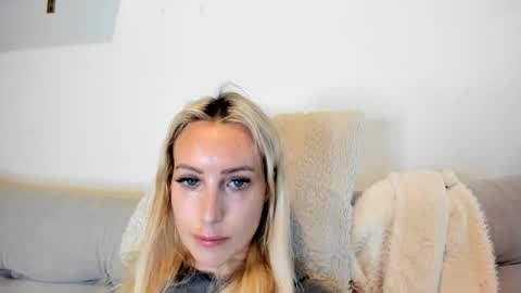 Missy matrix online show from December 14, 10:09 am