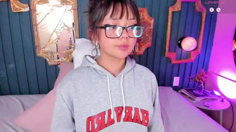 Snapshot of missy_taylor_ chatting on December 18, 11:40 pm Missy online show from December 18, 11:40 pm