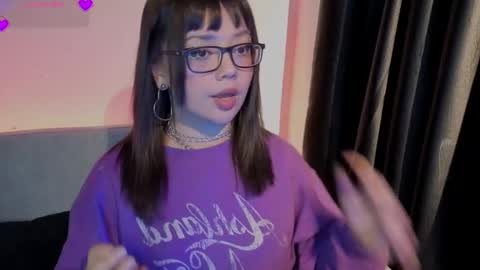 Snapshot of missy_taylor_ chatting on November 29, 12:24 am Missy online show from November 29, 12:24 am
