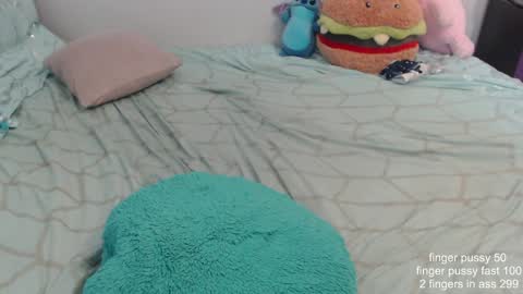 Snapshot of missyinpinkk chatting on January 11, 4:06 am Missy online show from January 11, 4:06 am