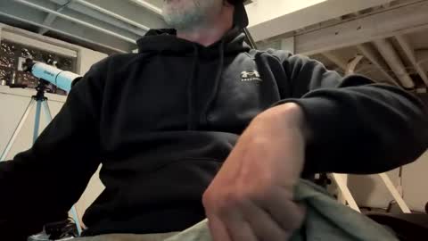 Snapshot of mister_bigg_dick chatting on December 11, 3:45 am AJ online show from December 11, 3:45 am