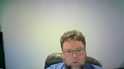 Snapshot of mister_happy567 chatting on November 10, 5:39 am Mr. Happy online show from November 10, 5:39 am