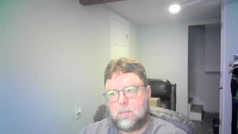 Snapshot of mister_happy567 chatting on July 20, 6:38 am Mr. Happy online show from July 20, 6:38 am