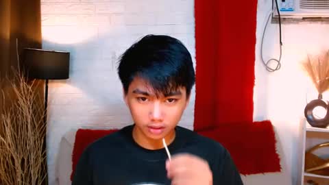 SAINT SACHI  will make your day  online show from December 6, 5:20 am