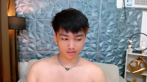 SAINT SACHI  will make your day  online show from February 20, 2:29 am