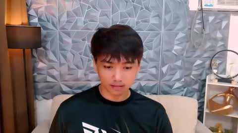 SAINT SACHI  will make your day  online show from March 4, 7:41 am