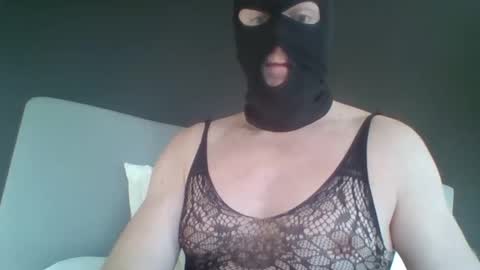 mister_tommm80 online show from January 19, 1:48 pm