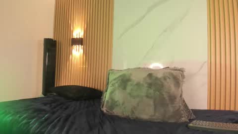 venom online show from December 16, 12:15 am