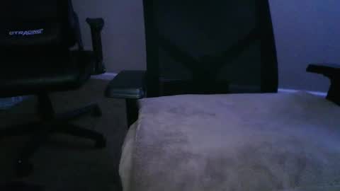 Snapshot of misterthickdicc chatting on March 21, 3:33 am Julius online show from March 21, 3:33 am