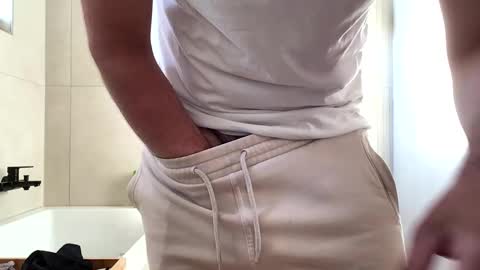 misterxy567 online show from June 2, 5:04 pm