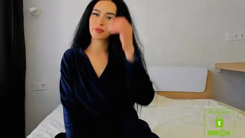 mistic_fox online show from June 12, 7:18 am