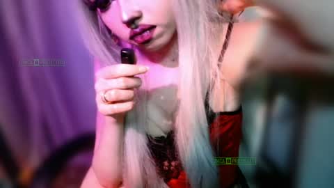 Snapshot of mistr_daria_femdom chatting on May 4, 10:06 pm mistr_daria_femdom online show from May 4, 10:06 pm