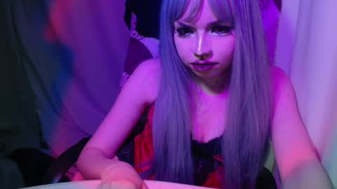 Snapshot of mistr_daria_femdom chatting on July 14, 2:05 am mistr_daria_femdom online show from July 14, 2:05 am