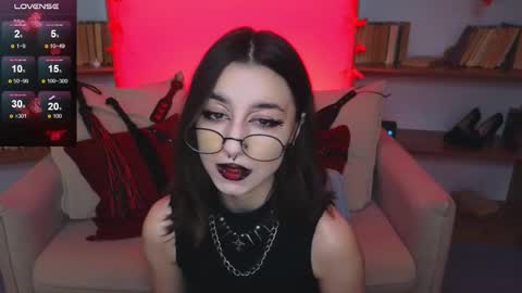 Marcelline online show from October 5, 9:51 am