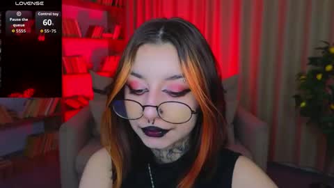 Marcelline online show from April 29, 1:43 am