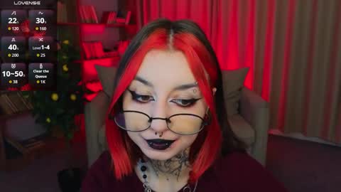Snapshot of mistress__marcelline chatting on May 21, 1:56 am Marcelline online show from May 21, 1:56 am
