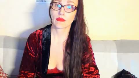 Snapshot of mistress_ass chatting on May 16, 7:23 pm Victoria Eden online show from May 16, 7:23 pm