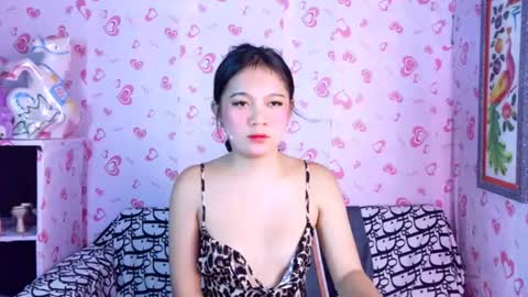 Snapshot of mistress_marielle chatting on July 6, 12:24 pm mistress_marielle online show from July 6, 12:24 pm